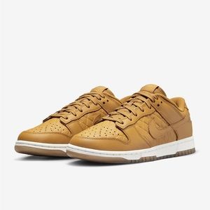 Nike Dunk Low Quilted Wheat